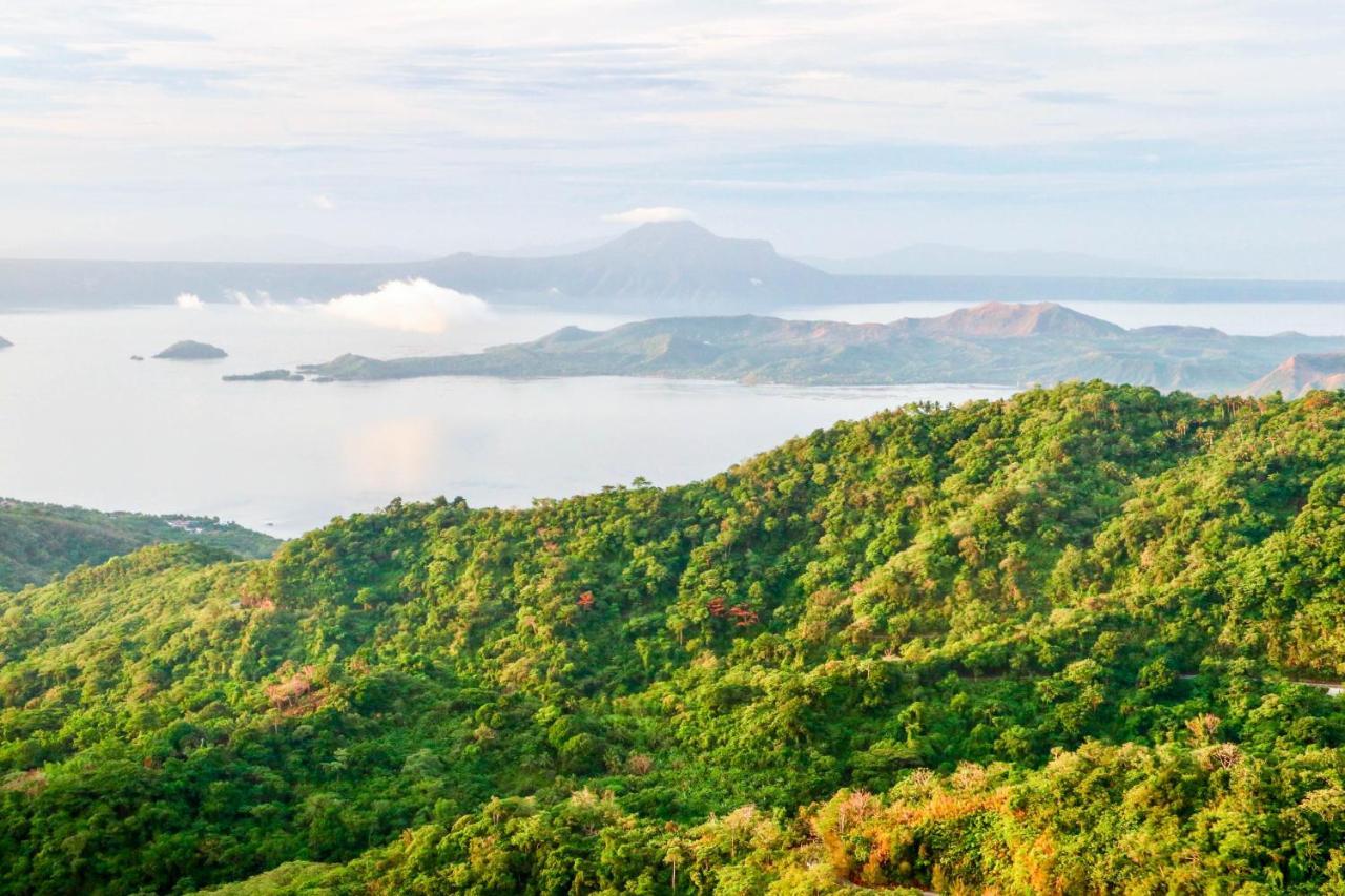 Апартаменты An Oasis In Tagaytay Тагайтай Экстерьер фото